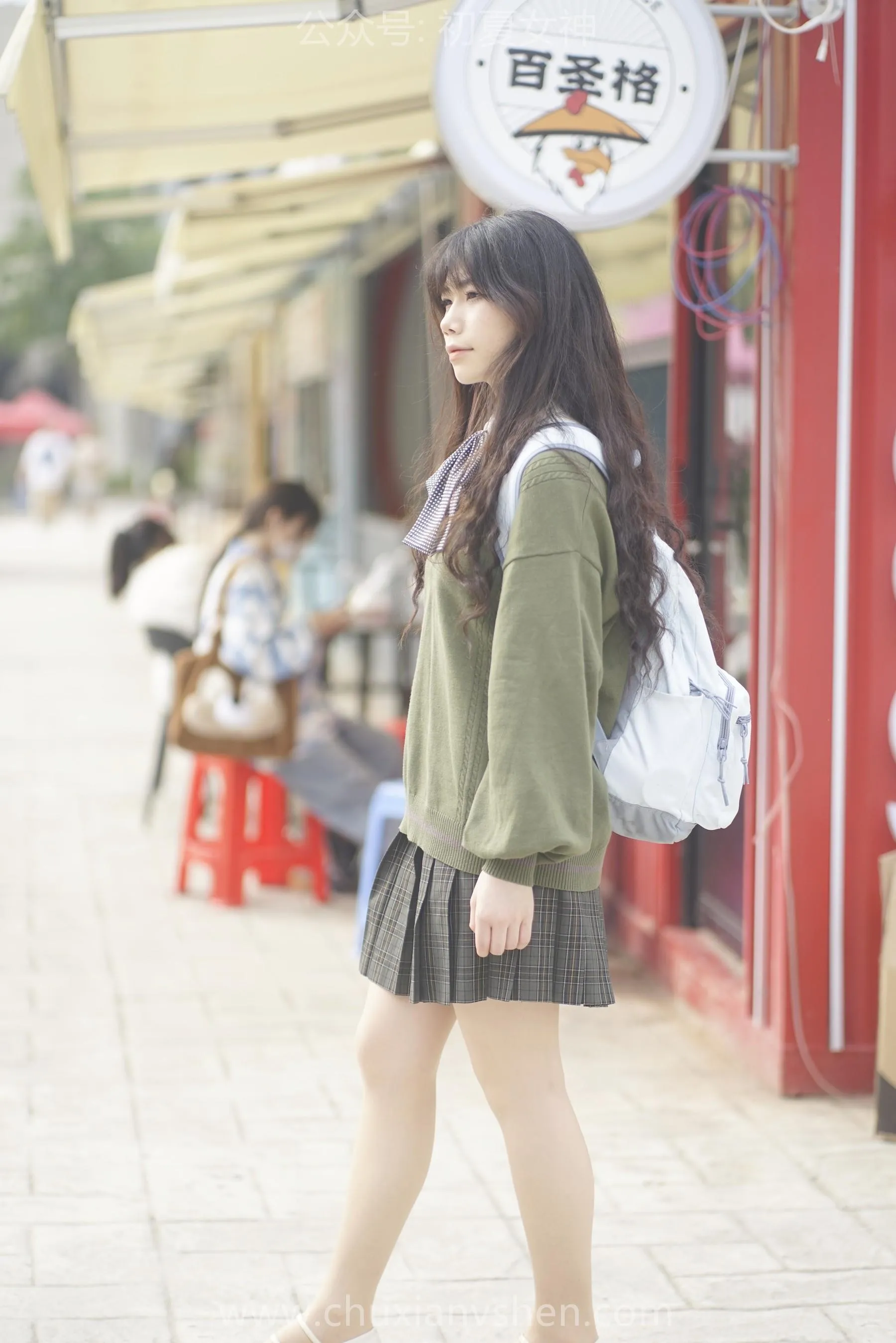 初夏女神 NO.064 欢欢 新晋学妹-学妹的一天 [164P]插图5